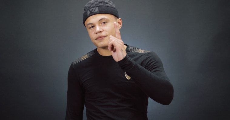 Hør Carmons nye single med Gilli, ‘Plat eller krone’ – eksklusivt i det nye afsnit af Standard