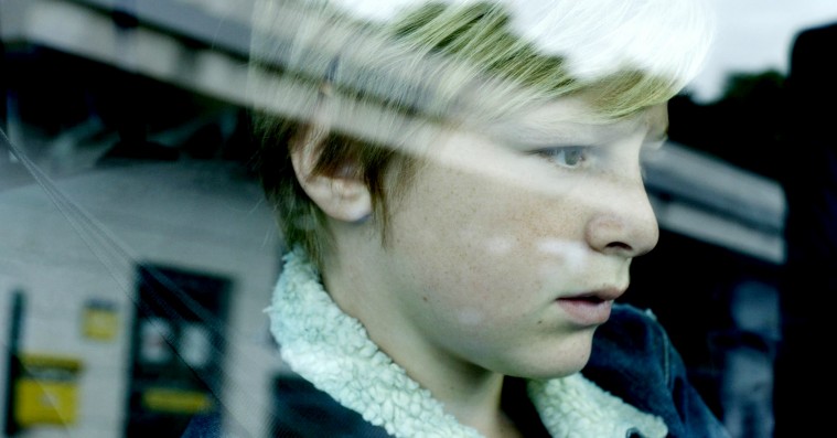 ‘Alt for min søn’: Man glemmer at trække vejret til dybt bevægende film om psykisk terror