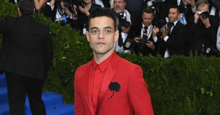 Se Rami Malek i fuld Freddie Mercury-kostume – under optagelserne til ‘Bohemian Rhapsody’