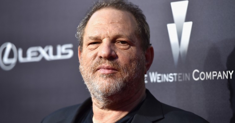 Sexskandaliserede Harvey Weinstein fyret fra sit eget selskab – af sin bror