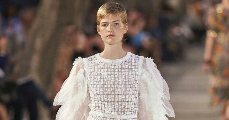 Balenciaga i nye modelproblemer – #fuckyoubalenciaga