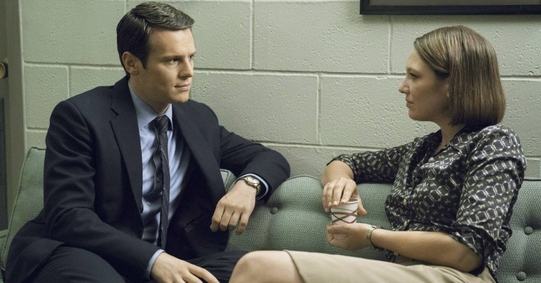 Vores største spørgsmål efter første sæson ’Mindhunter’ – fra Kansas-morder til kærlighedstwist