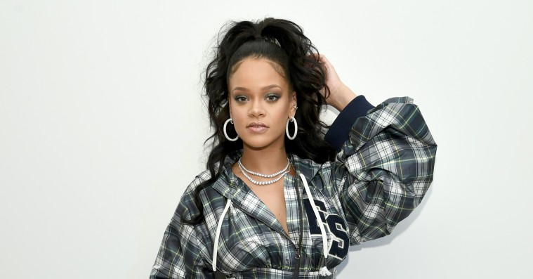 Rihanna får en vej opkaldt efter sig på fødeøen Barbados