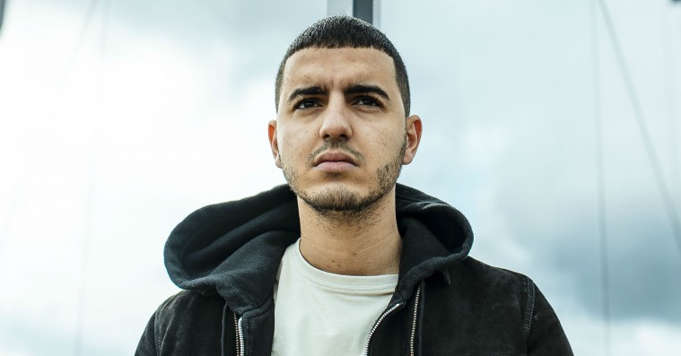 Basims nye musik vokser ud af hans sorg: »Det er min mor og far, der taler i mine tekster«