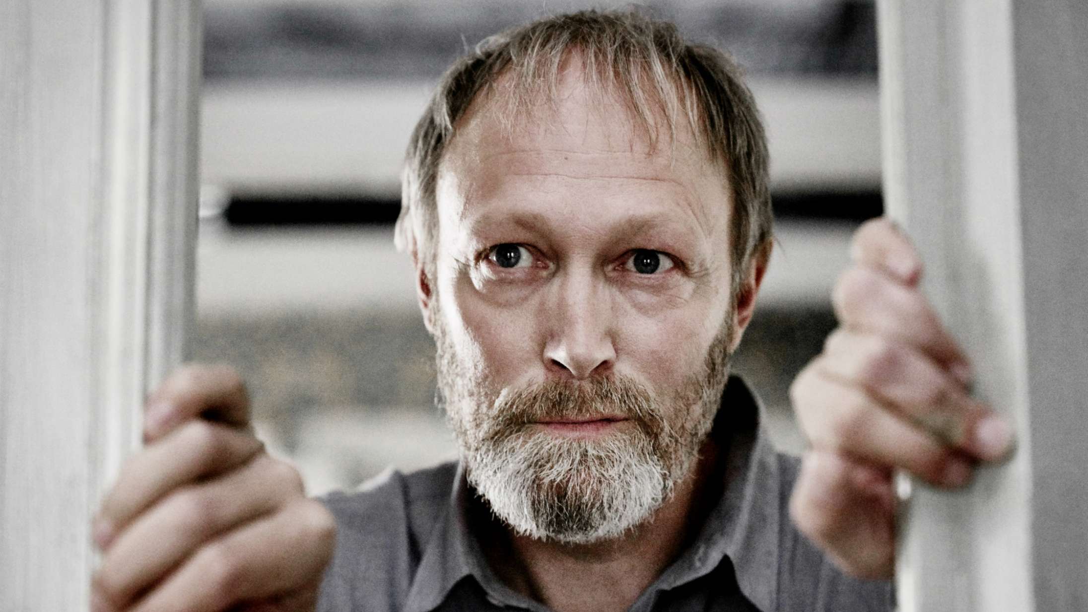 Lars Mikkelsen lander sin næste store Netflix-rolle – over for Superman