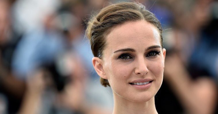 Natalie Portman afviser »creepy« Mobys historie om, at de to har haft et forhold