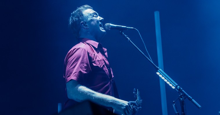 Queens of the Stone Age i Forum: »Det er jo fadølsrock for intelligente mennesker, ikke ligesom Volbeat«