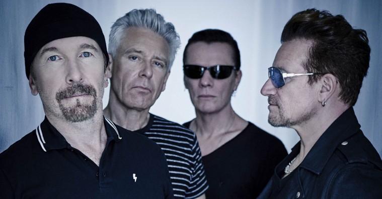 U2 giver koncert i Danmark