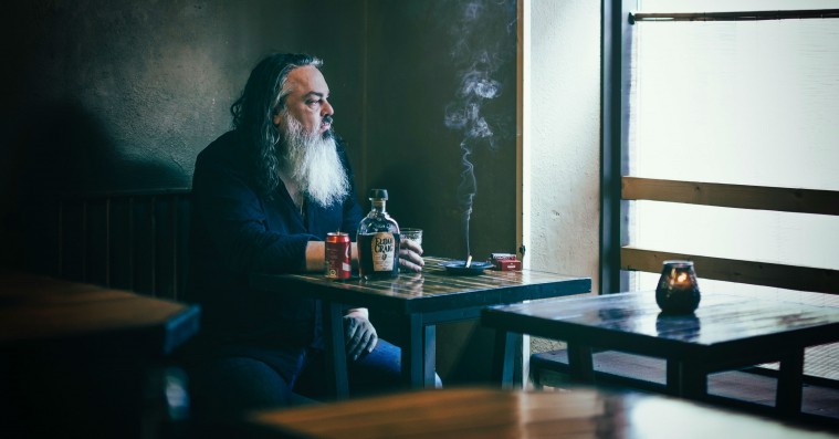 Uffe Lorenzen tager på landsdækkende turné med et glødende rejsekort