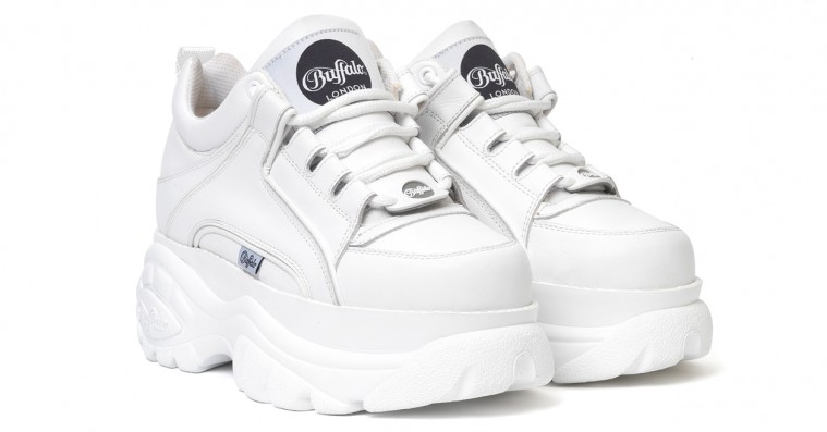 Ugens bedste sneaker-nyheder – eksklusiv Triple S, mere fra Off-White og Buffalo-comeback