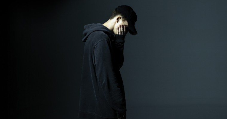 Rapperen NF kommer til Danmark