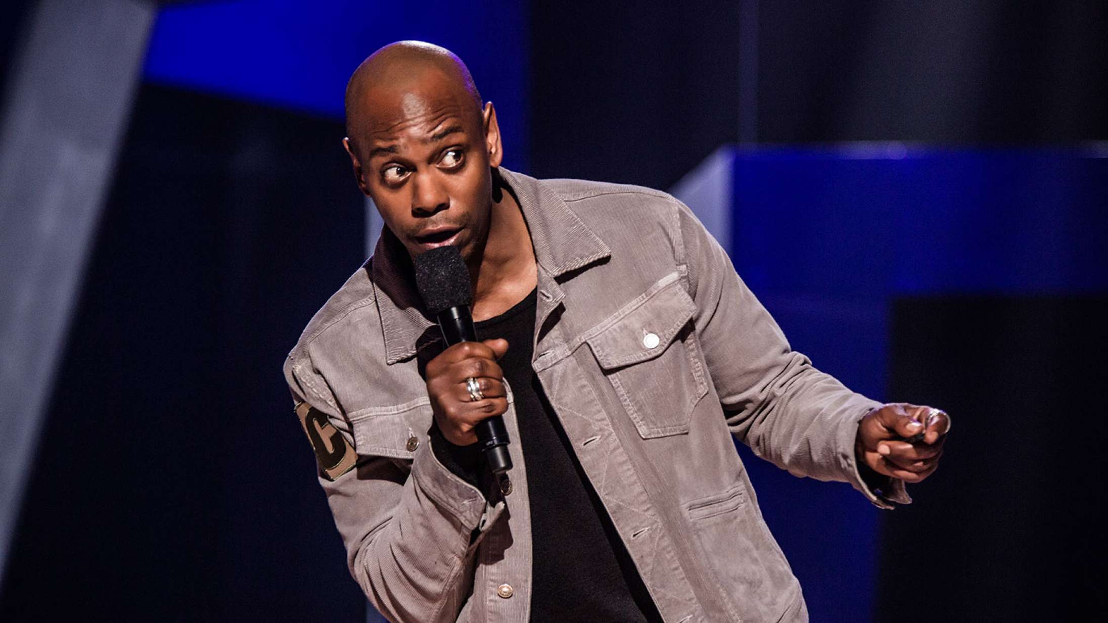 ‘Leaving Neverland’-instruktør reagerer på Dave Chappelle-jokes om Michael Jackson-ofre