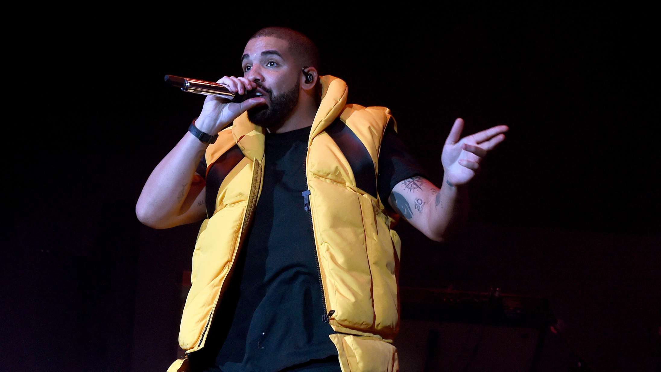 Hør Drakes remix af N.E.R.D. og Rihannas ‘Lemon’