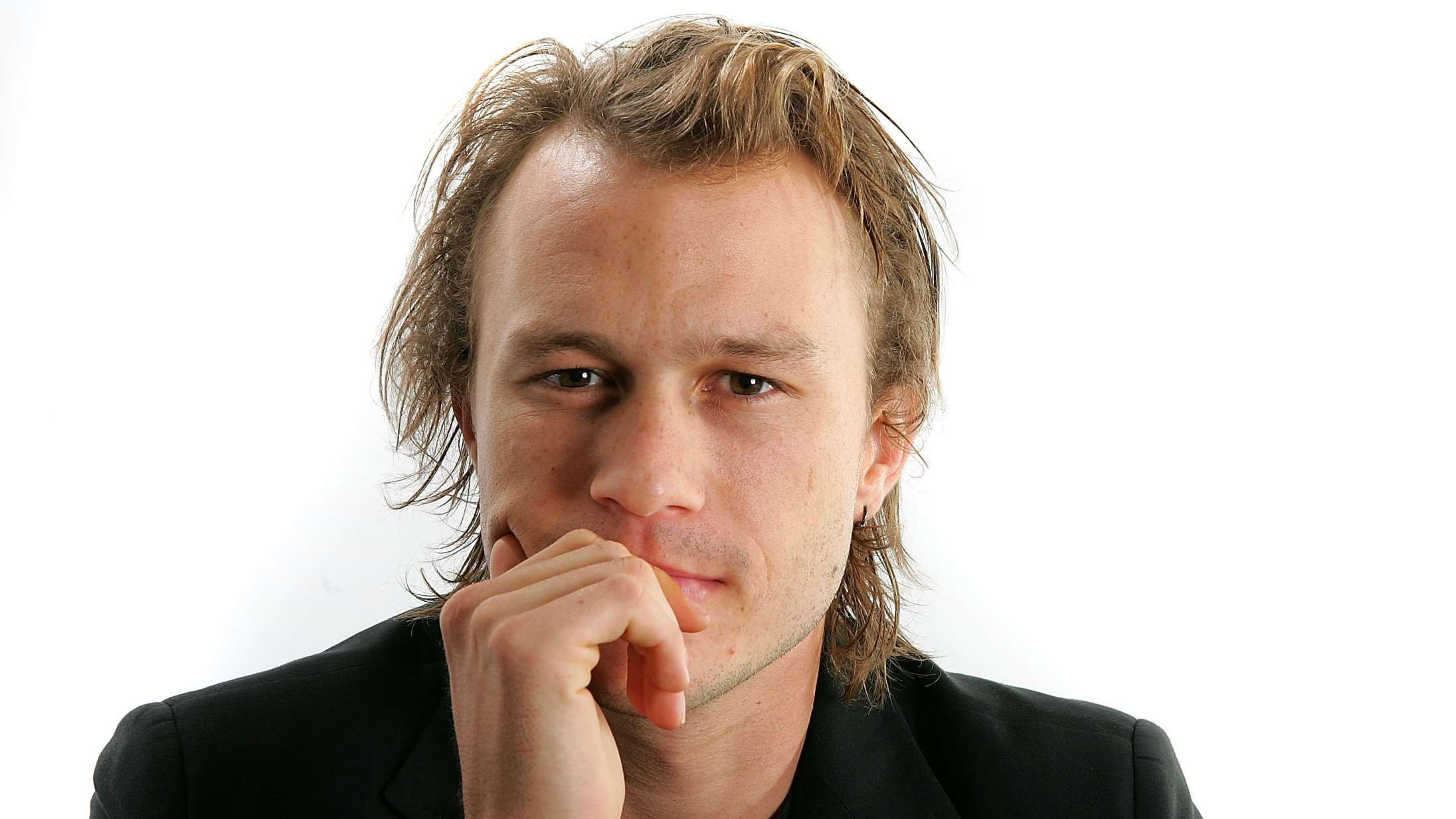 10 år efter Heath Ledgers død: Hollywood svigter stadig sine sky stortalenter