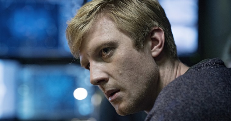 Joachim Fjelstrup: »Folk skal ikke tænke på Fie Laursen, når de ser min karakter i ’Greyzone’«