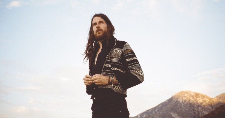 Father John Misty-produceren Jonathan Wilson laver kalejdoskopisk genistreg med eksistentiel tyngde