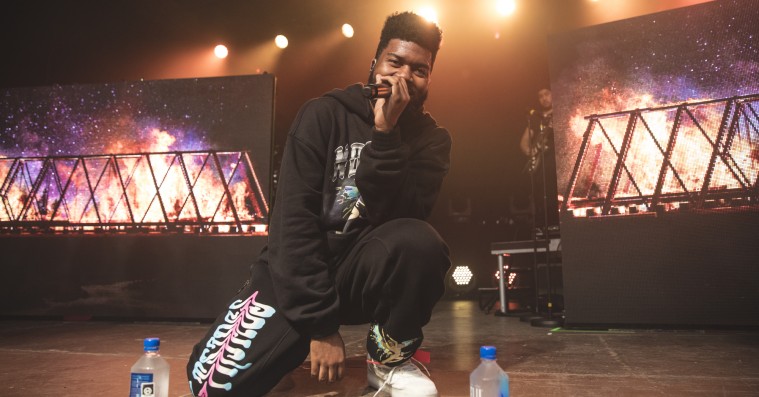 Khalid holdt flad sodavandsfest i Tap1