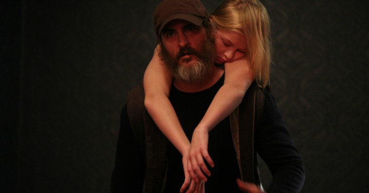 Soundvenue Forpremiere: Se Joaquin Phoenix’ magtdemonstration i den sublime hævnfilm ’You Were Never Really Here’