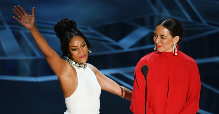 De sjoveste og mest bevægende højdepunkter fra Oscar-natten – med hashlugt, kjolegenbrug og hyperventilation