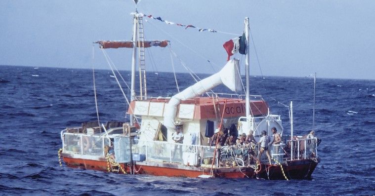 ’The Raft’: 10 mand på en tømmerflåde over Atlanterhavet i fejlslagent eksperiment