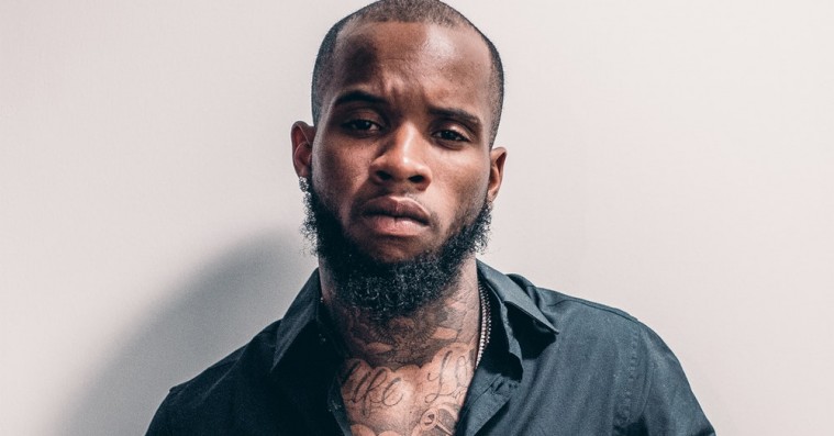 Se det næsten-slagsmål med Travis Scott, som Tory Lanez rapper om på ‘Hate to Say’