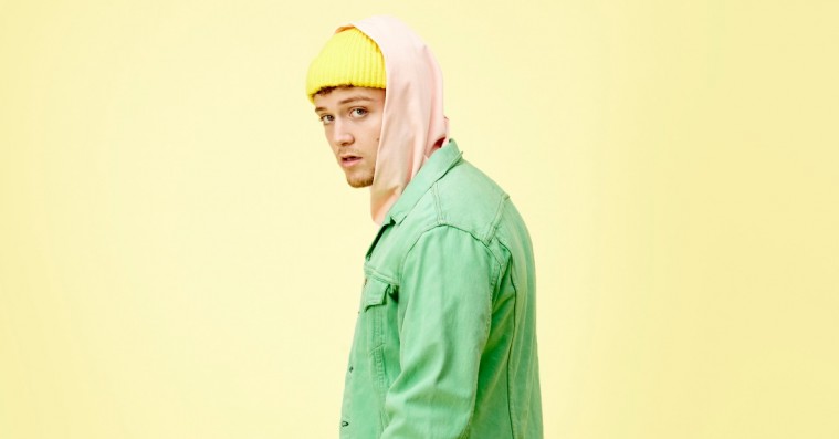 Bazzi har kosmiske ambitioner, men må nøjes med at kigge på stjerner