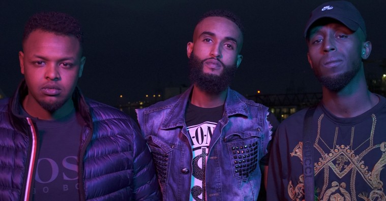 Er det her de danske Migos? Hør Force One-signede Don x Lee x Barbers debutsingle ‘Gucci Bag Sikini’