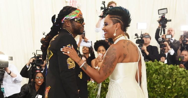 Se 2 Chainz fri til sin kæreste på den røde løber under årets Met Gala