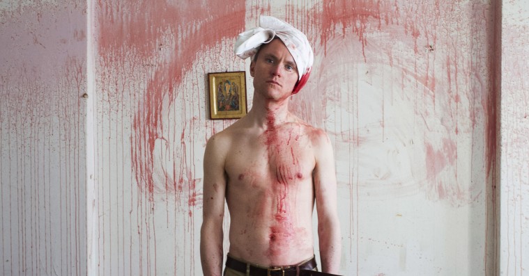 Bisse lader eksperimenterne styre sangskrivningen på ’Bizzin’