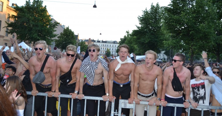 Jeg tog til psytrance-fest på Nørrebro og fandt årets vildeste gadefest