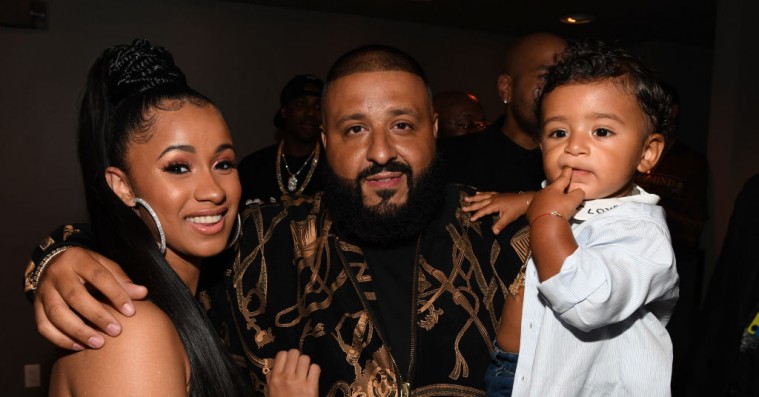DJ Khaled og Cardi B gæster Jennifer Lopez på latinpop-bangeren ‘Dinero’