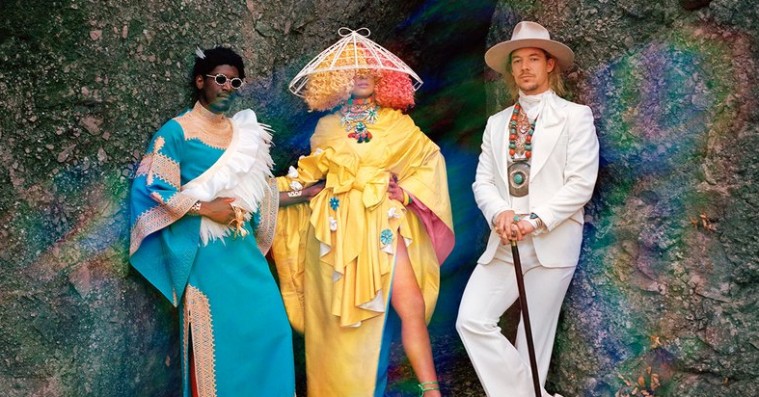 Labrinth, Sia og Diplo skaber et gennemført popunivers på debutalbummet som LSD