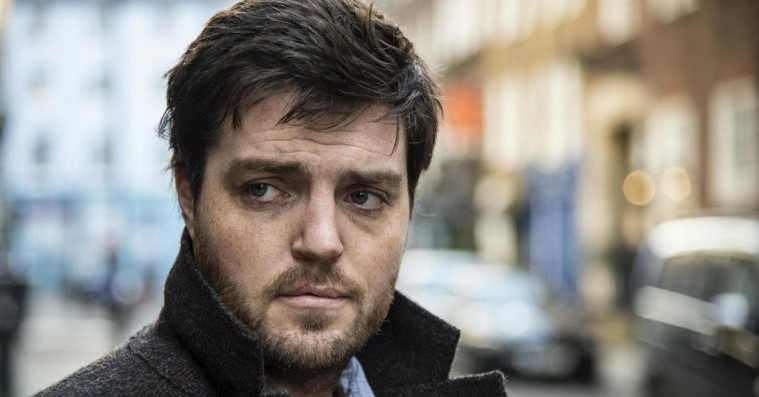 ‘C. B. Strike’: Krimiserie med J.K. Rowling-forlæg er meget langt fra Hogwarts