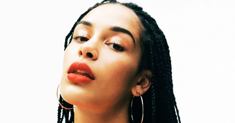 Jorja Smiths vokal er en James Bond-ballade værdig på debutalbummet ’Lost & Found’