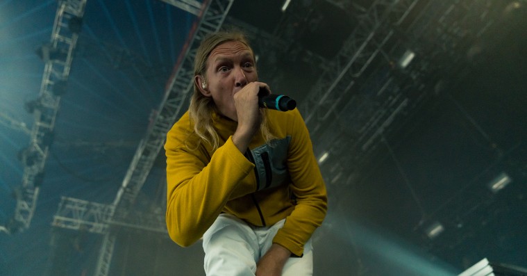 When Saints Go Machine spillede Mickey Mouse-techno i slowmotion på Roskilde Festival