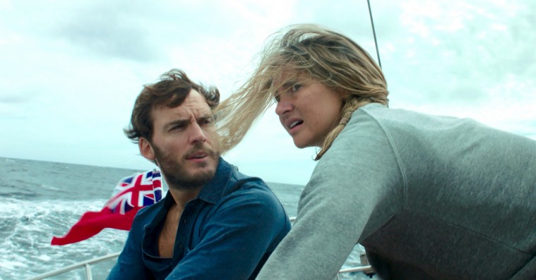 ’Adrift’: Romancen overskygger overlevelsen i katastrofeeksperts nye film