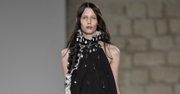 Dansk designer efter Beyoncé-skulderklap: »Jeg vidste ikke, hvad hun ville bruge frakken til«