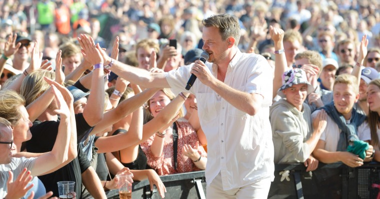 Peter Sommer inviterede Roskilde Festival ind i sin orange drøm