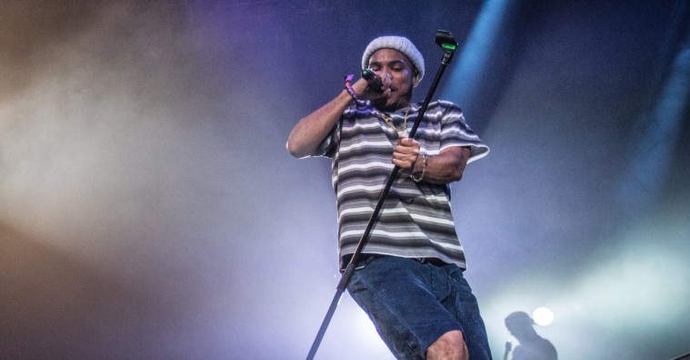 Anderson .Paak groovede sig ind i alles hjerter til Roskilde Festivals sidste fest