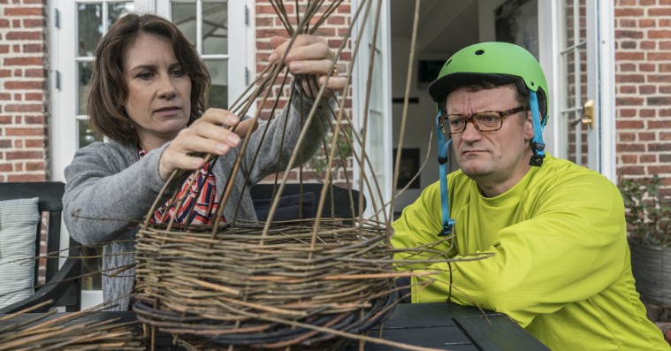 ‘Klovn’ sæson 7: Casper og Franks grænseoverskridende smerte føles kun i glimt