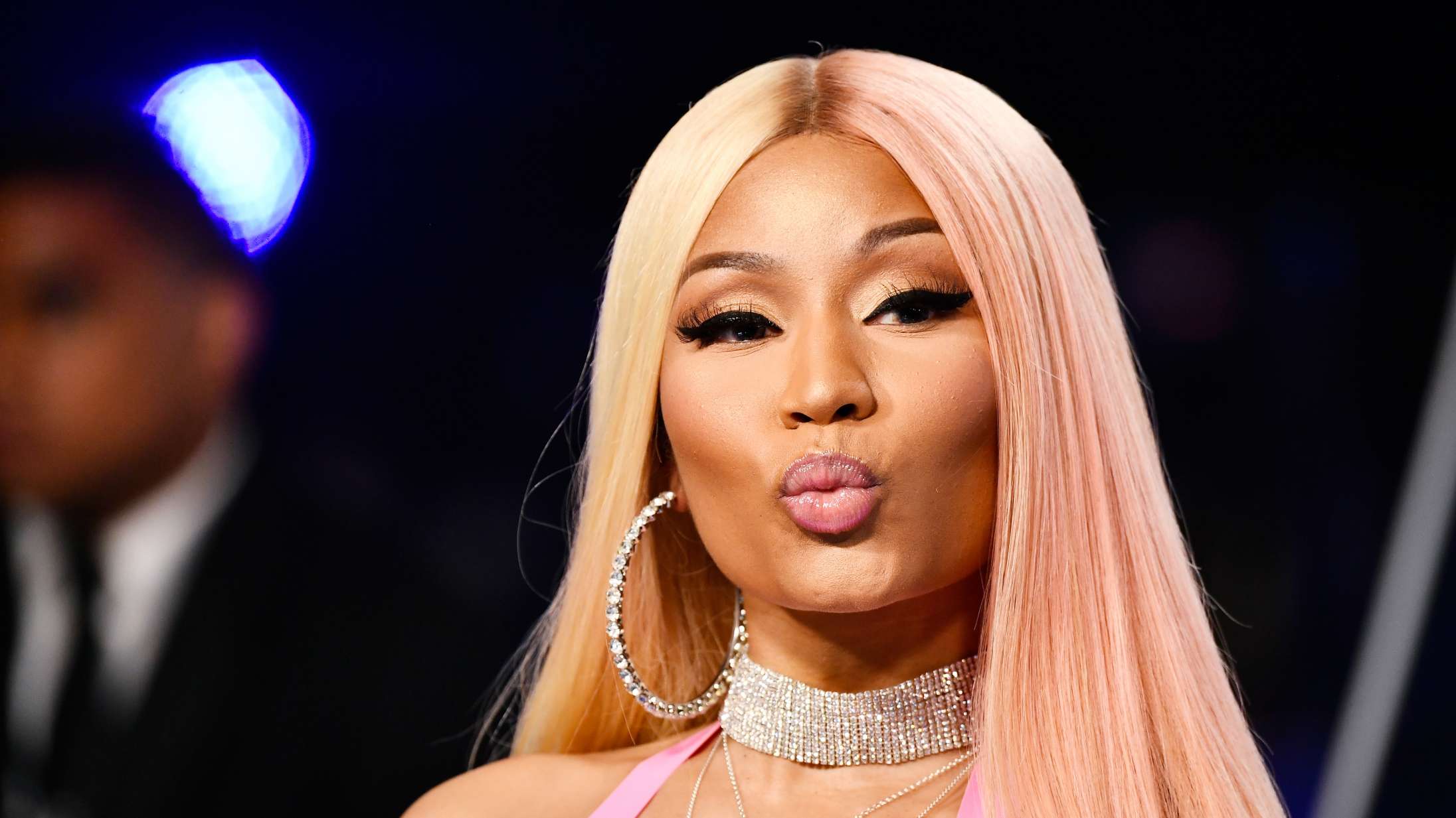 Nicki Minaj undskylder til fans efter pension-udmelding