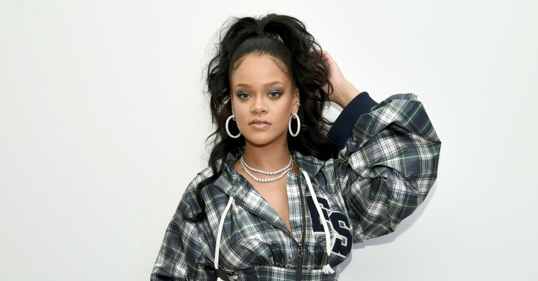 Rihanna uddyber, hvordan reggae vil spille en rolle på hendes næste album