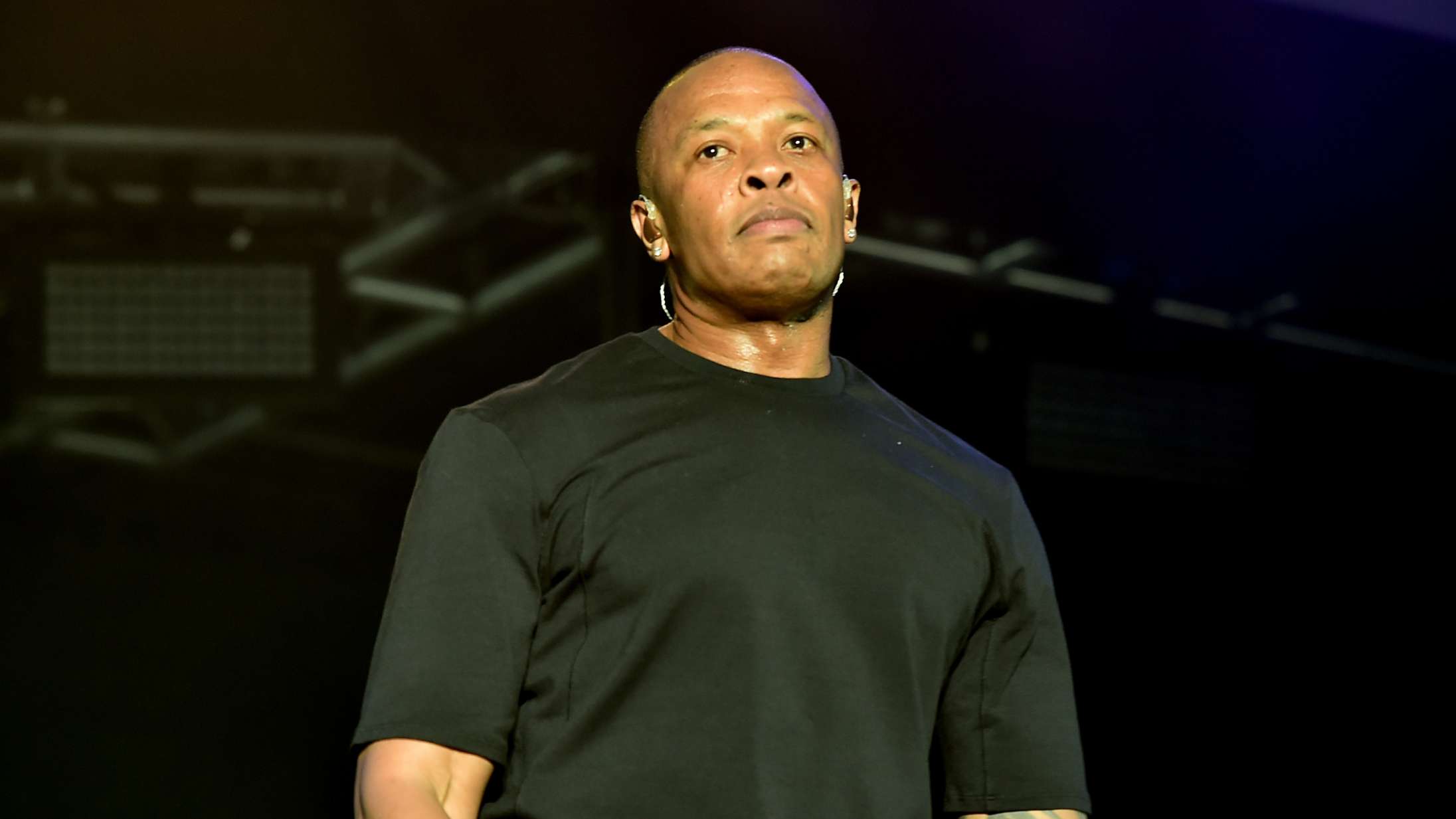 Dr. Dre udskrevet fra hospitalet