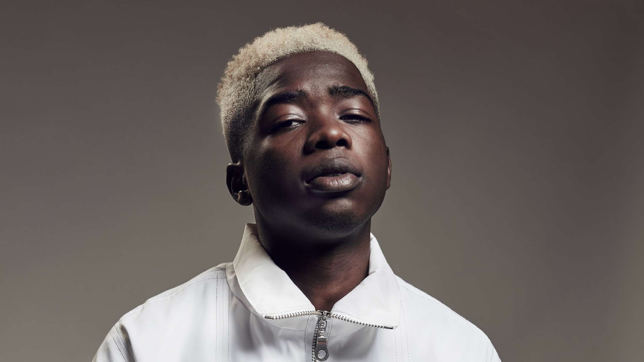 Frygtløse MHD udvider og udvander sin afro trap-lyd på ambitiøst album