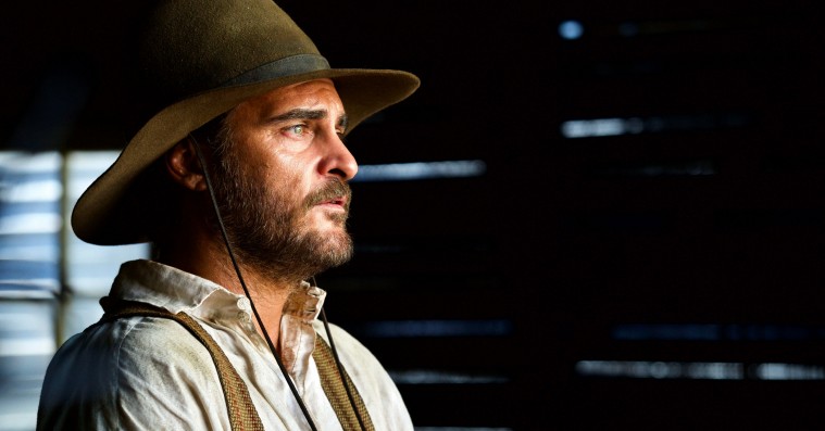 Jeg elsker, når westerngenren genopfinder sig selv – som nu med Joaquin Phoenix i spidsen