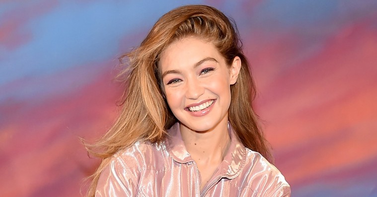 Gigi Hadid langer ud efter paparazzi efter et søgsmål