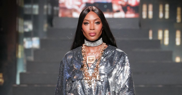 H&M spillede med musklerne – Naomi Campbell lukkede Moschino-show og Diplo dj’ede