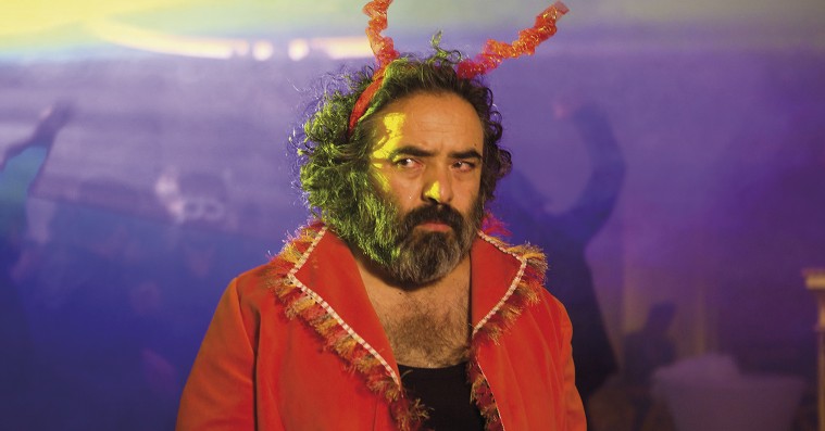 ’Pig’: Instruktør slår sig selv ihjel i kulsort komedie