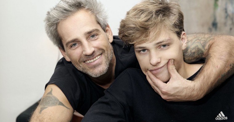 ‘Mere voksen end Bjerrehuus’: Oscar Bjerrehuus’ festabefar stjæler næsten billedet i ny DR3-serie