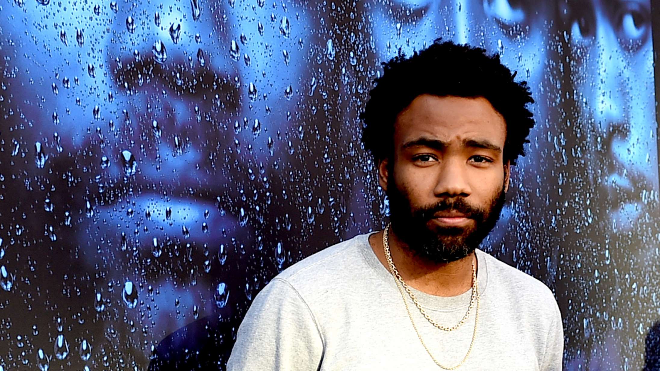 Donald Glovers mystiske surprise-album er endelig ude